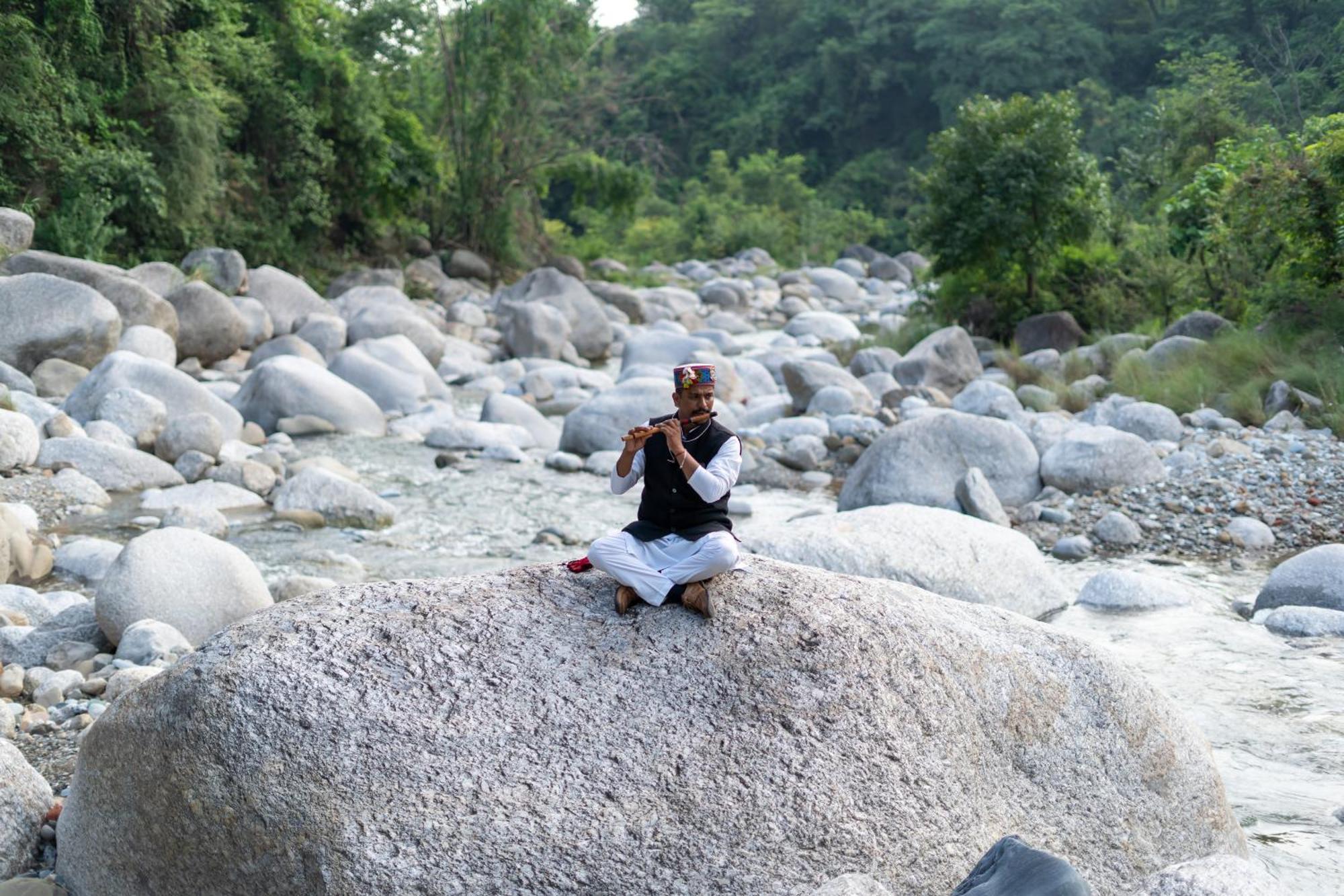 Dev Bhoomi Farms & Cottages Dharamshala Eksteriør bilde